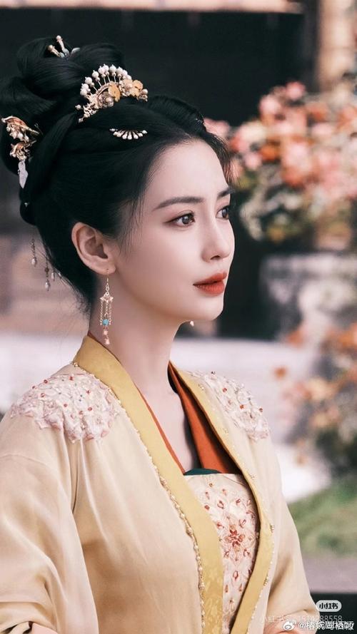 奔跑吧-孤芳不自赏-微微一笑很倾城
